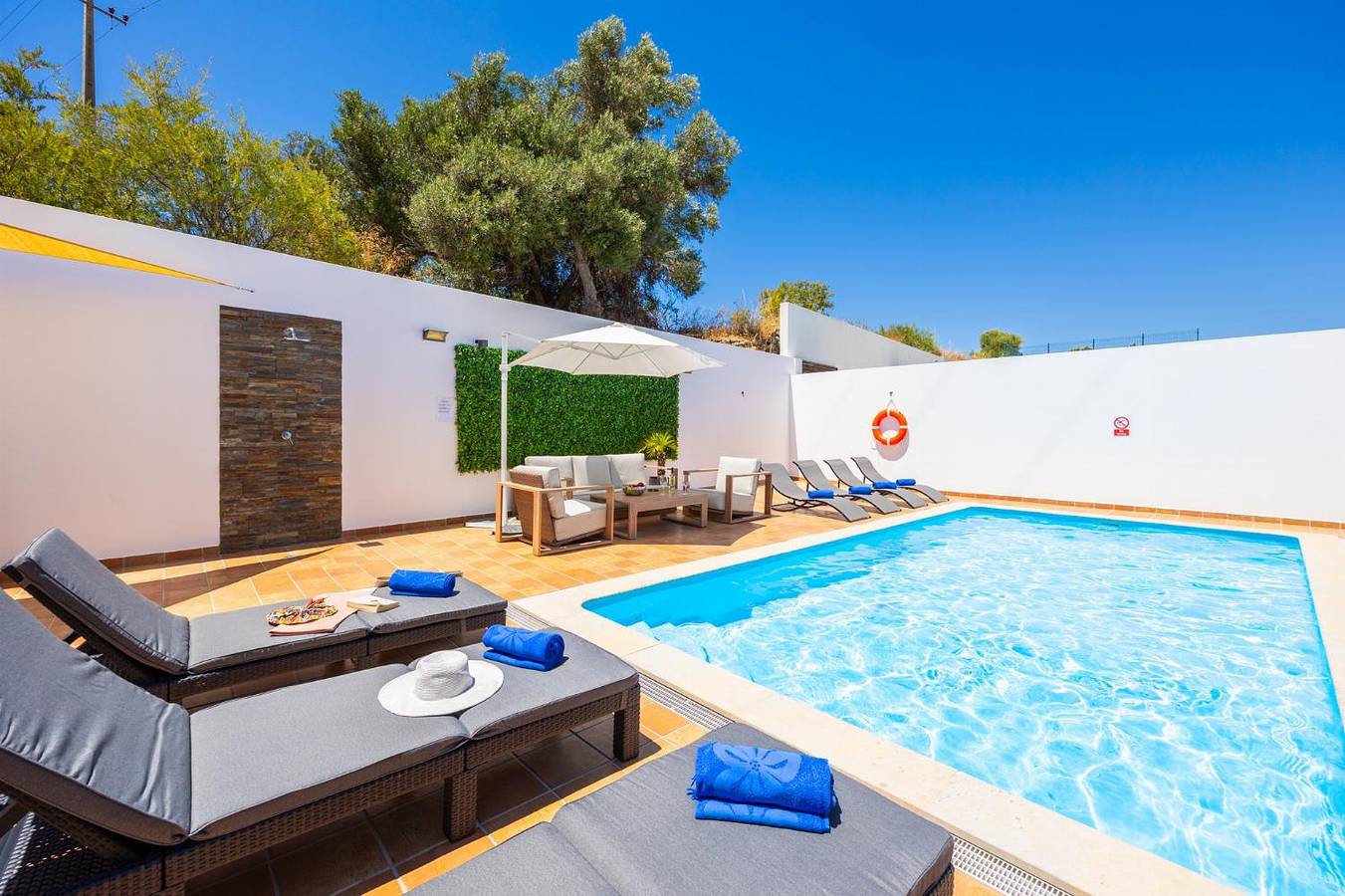 Villa für 8 Personen mit Garten in Estoi, Faro