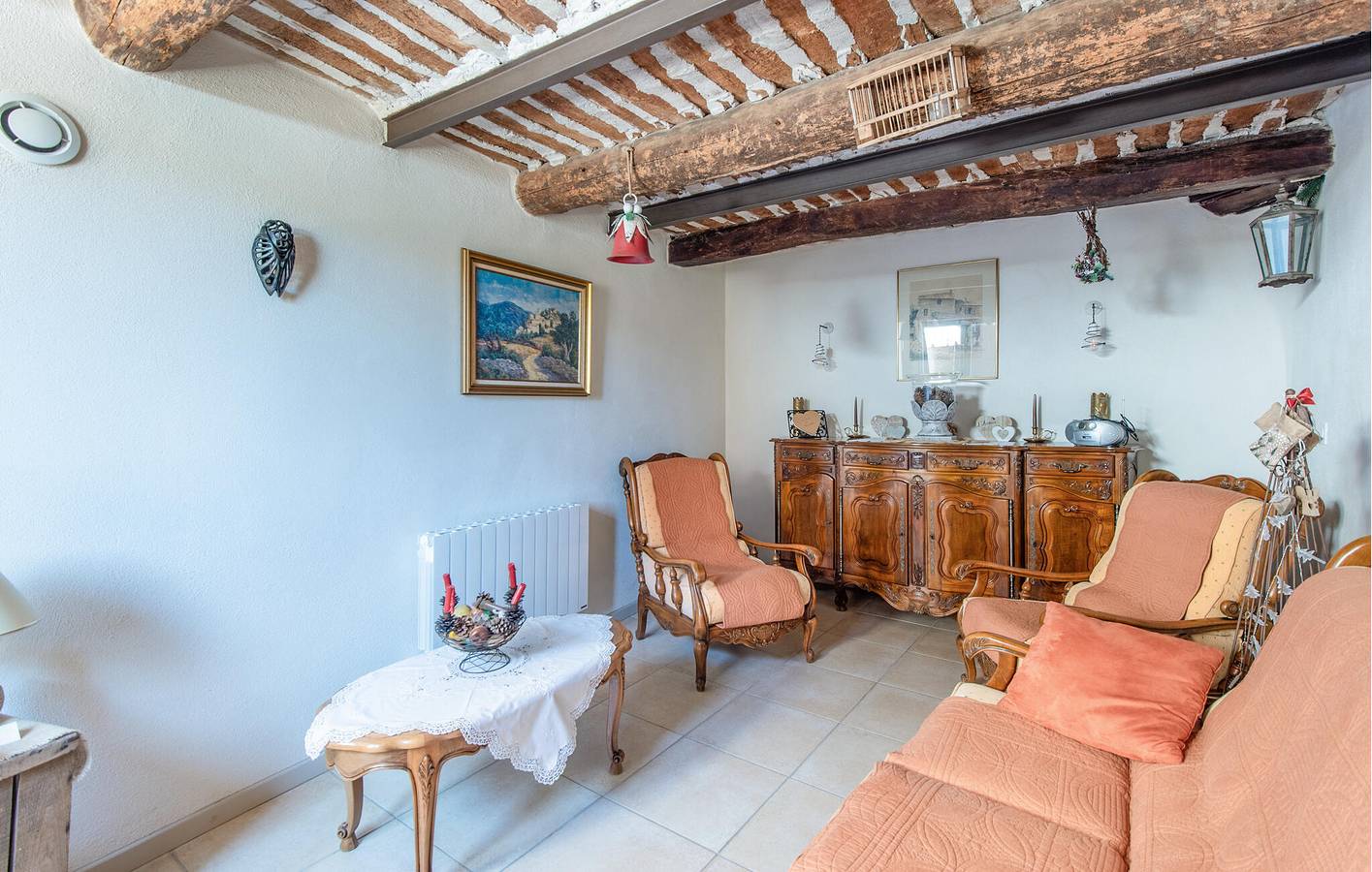 Gemütliche Wohnung in der Nähe des Stadtzentrums von Saignon in Saignon, Regionaler Naturpark Luberon