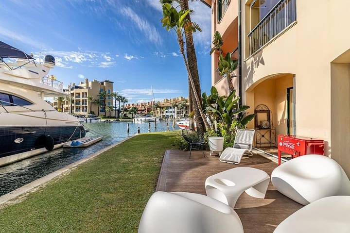 Ferienwohnung für 5 Personen, mit Garten und Ausblick sowie Seeblick - 1
