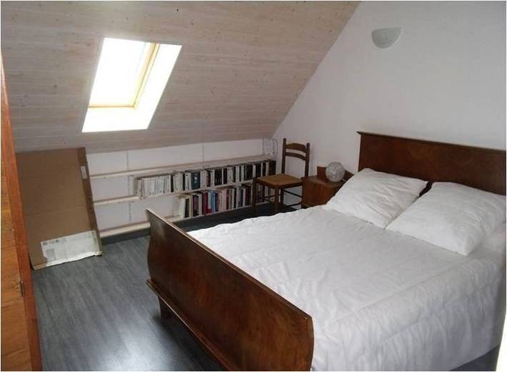 Gîte pour 8 personnes, avec jardin, animaux acceptés à Malbouzon
