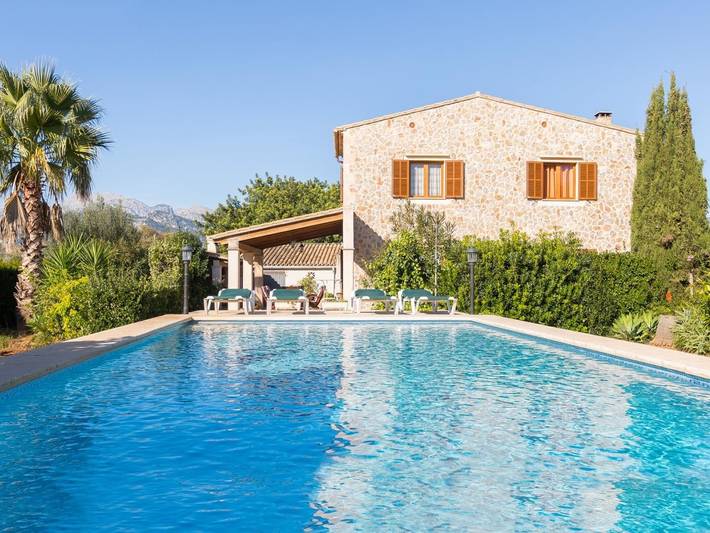 Maison de vacances pour 5 personnes, avec Balcon/Terrasse ainsi que Jardin et Piscine à Campanet
