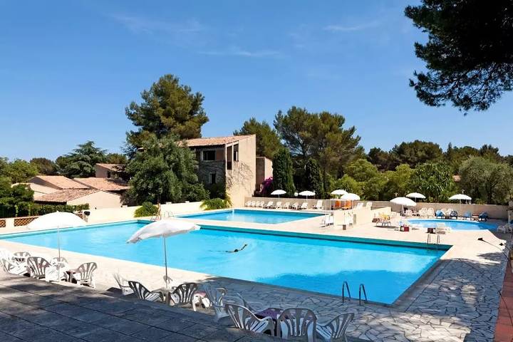 Gîte pour 5 personnes, avec terrasse et piscine à La Colle-sur-Loup - 2