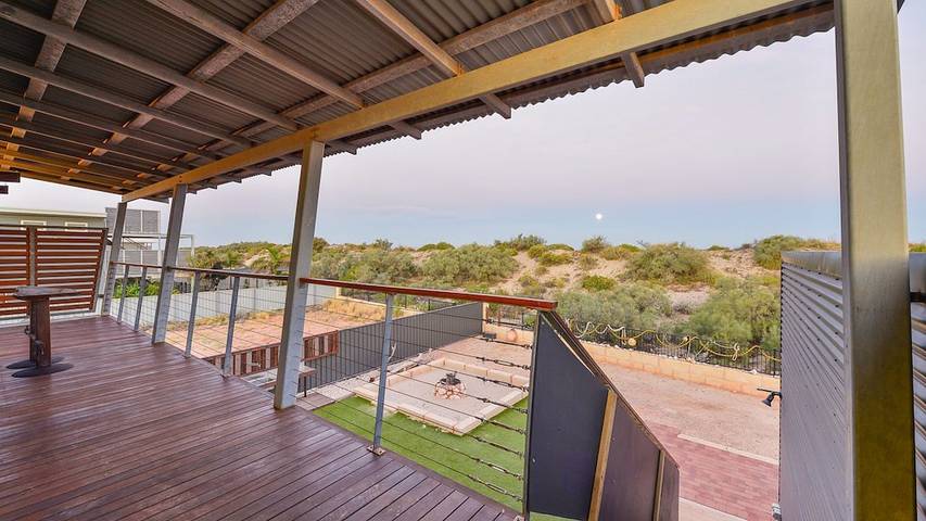 Holiday home for 9 people, with garden in Exmouth