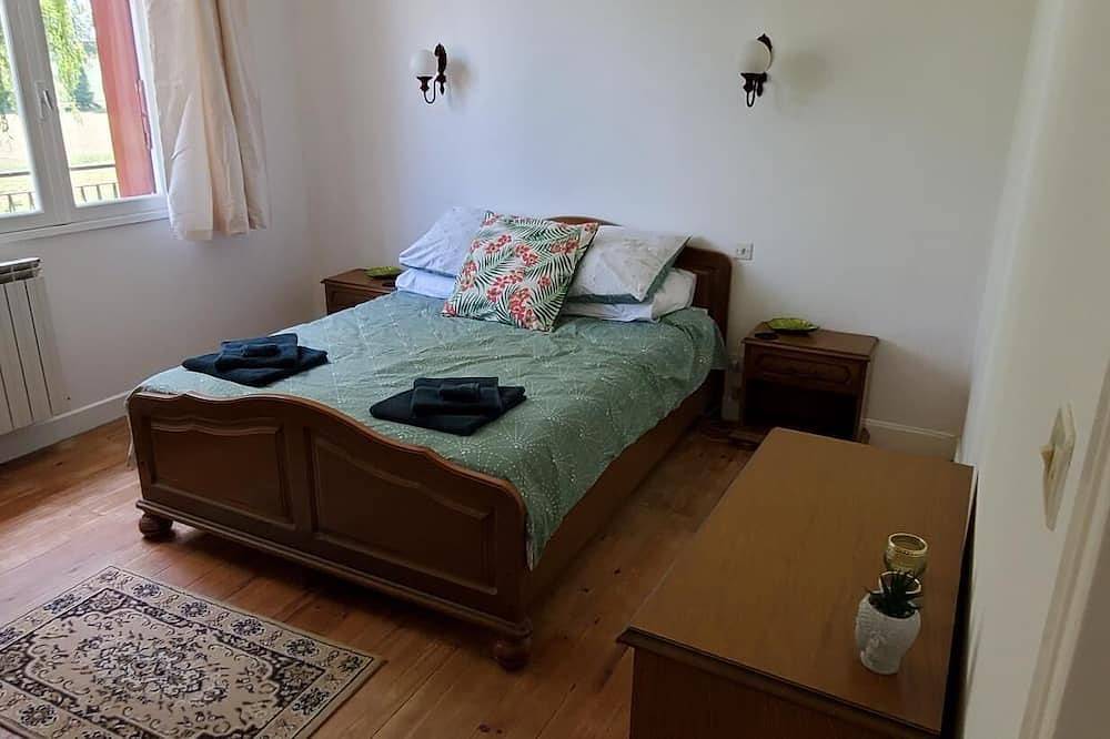 Beautiful 4 bedroom property near to Monflanquin in Laussou, Villeneuve-sur-Lot region