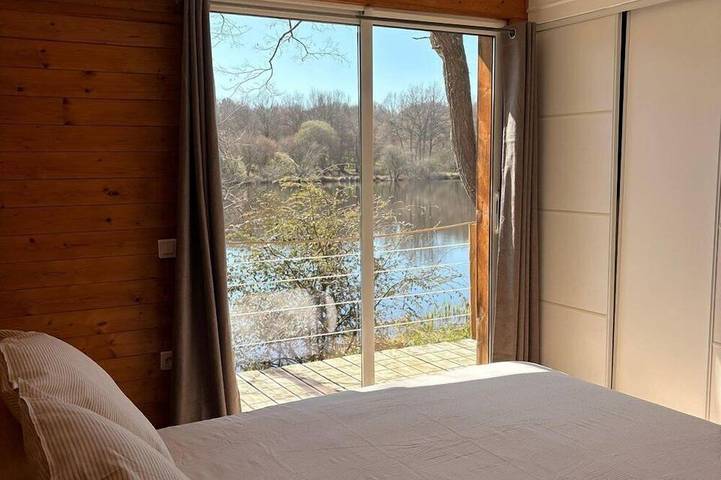 Location de vacances pour 7 personnes, avec sauna ainsi que jacuzzi et jardin à Loubeyrat - 4