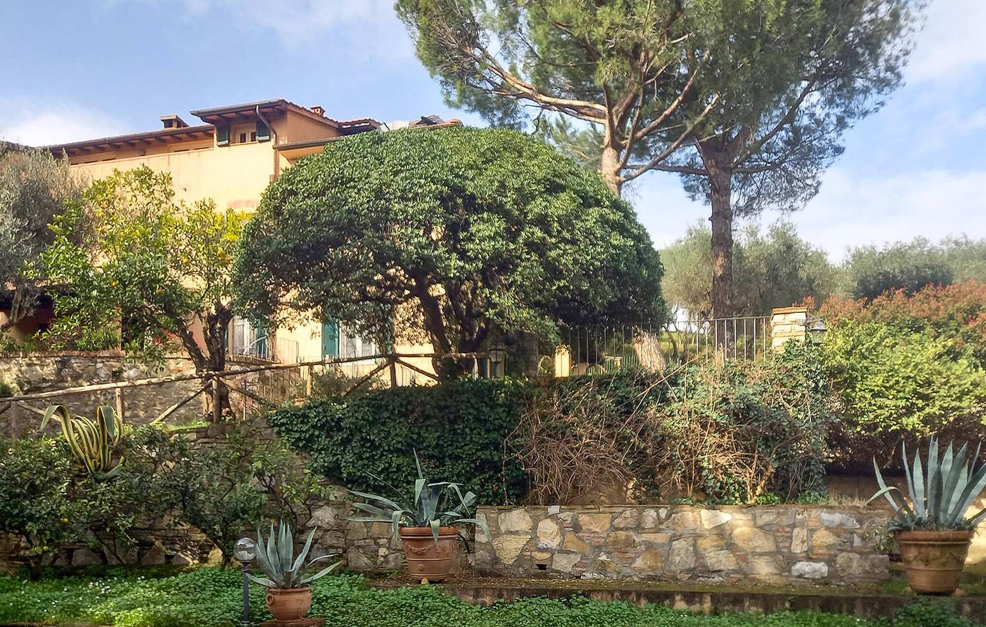 Sonnige Wohnung mit Terrasse und Garten, Massarosa in Massarosa, Italienische Riviera