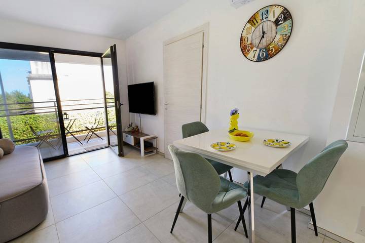 Appartamento intero, Appartamento vicino alla spiaggia con vista mare, Wi-Fi e aria condizionata in Moriani-Plage, Corte e dintorni