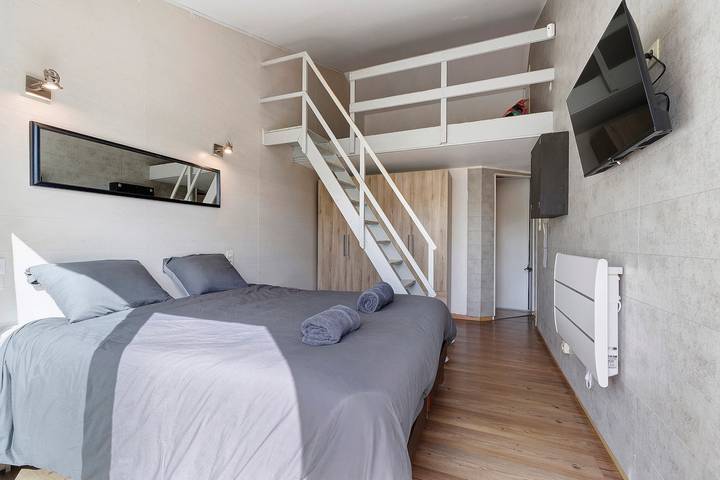 Villa Joël – Casa com piscina privada a 10 min das praias in La Jonchère, Vendeia
