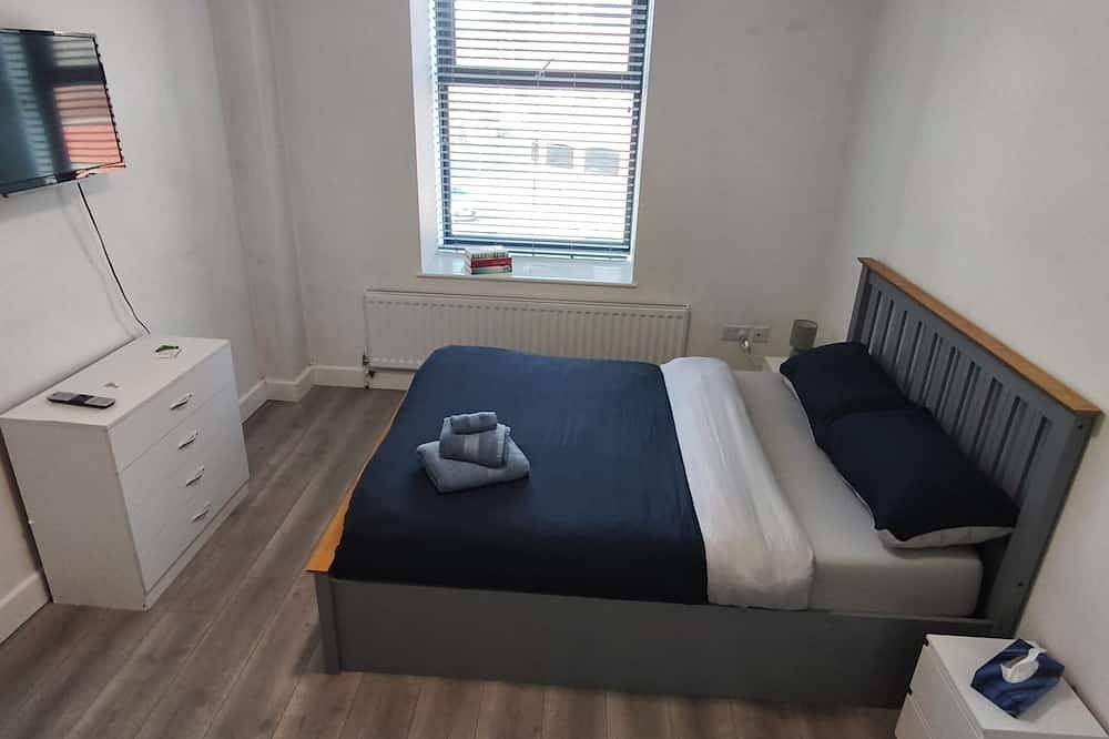 Ganze Wohnung, Doppelzimmer mit eigenem Bad - Chelmsford Town in Chelmsford, Essex