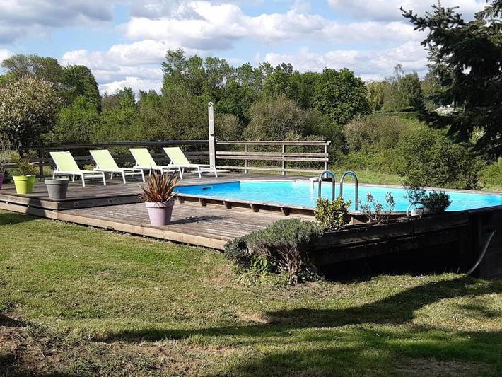 Location de vacances pour 6 personnes, avec piscine et jardin à Ginestet - 2