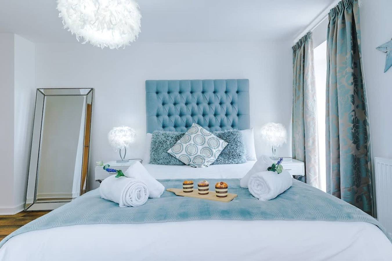 Entire apartment, New  Stunning City Centre Flat  Amazing Location in Chester, Cheshire West and Chester