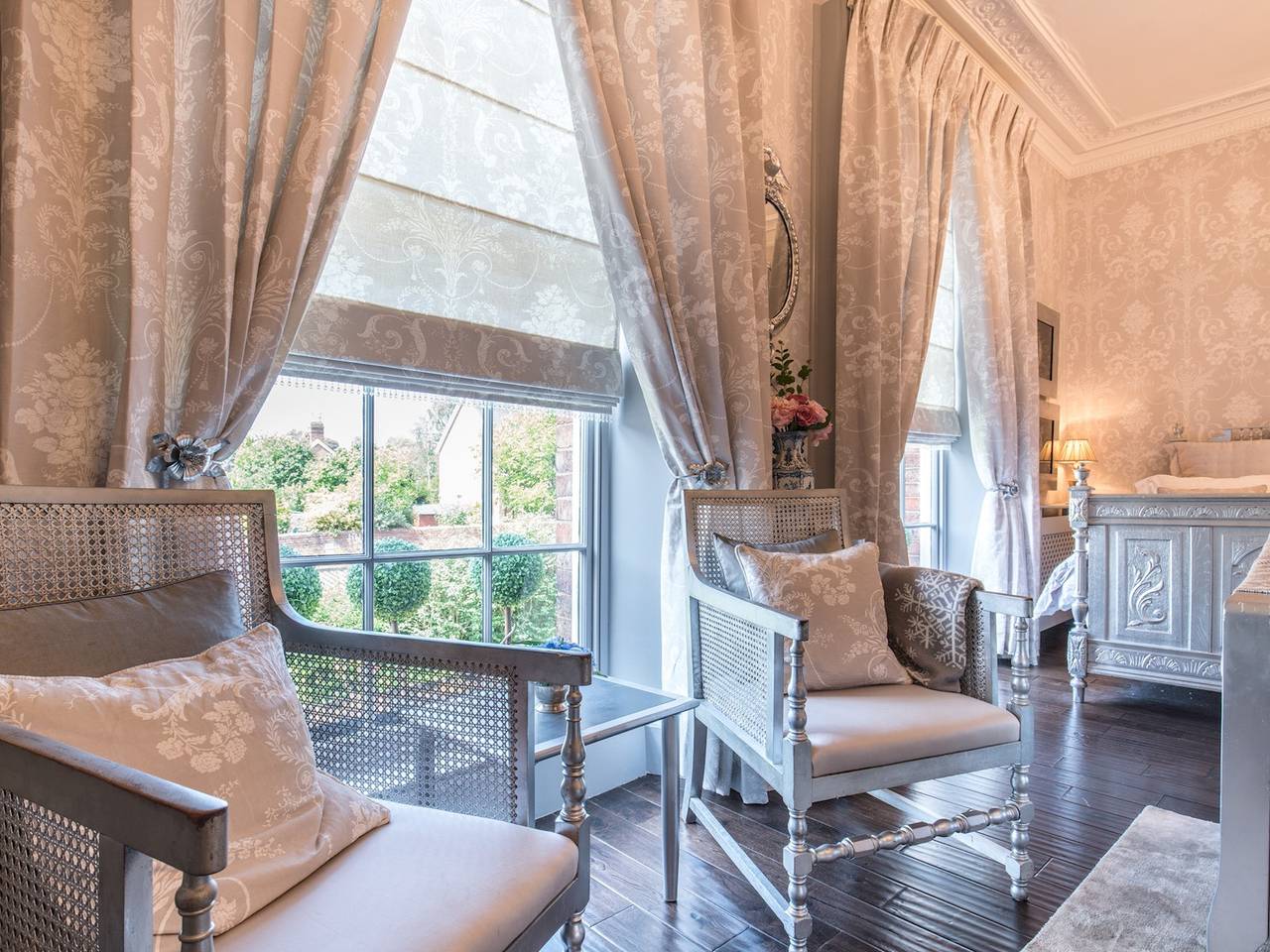 Entire apartment, Beautifully decorated, elegant apartment near town - Pass the Keys in Shrewsbury, Shropshire