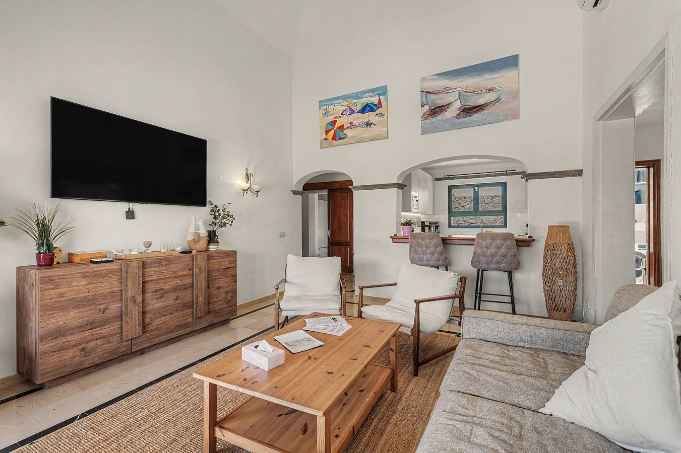Villa Eire – Luxusvilla mit Bergblick, Wlan & Klimaanlage in Montaña Roja, Yaiza