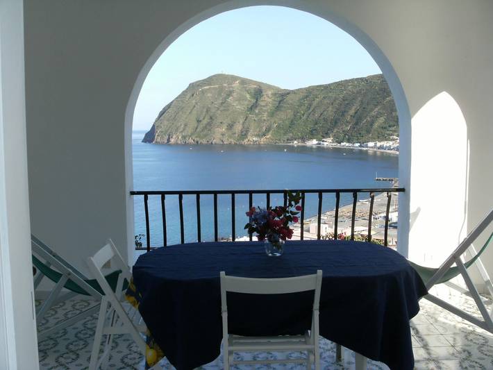 Gîte pour 6 personnes, avec balcon à Lipari - 2