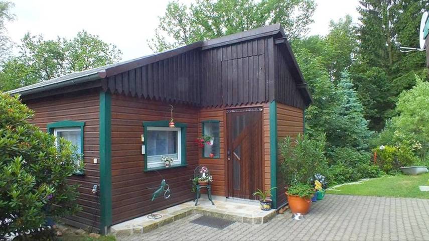 Ferienhaus für 3 Personen, mit Balkon und Terrasse sowie Ausblick in Rathmannsdorf