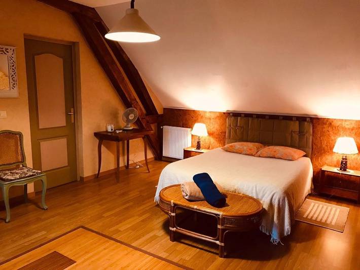 Location de vacances pour 9 personnes, avec terrasse et jardin à Villentrois - 4