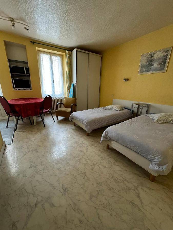 Appartement de vacances pour 3 personnes, avec jardin et vue, animaux acceptés