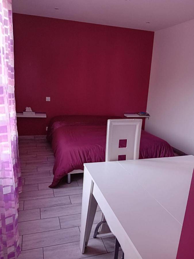 Gîte pour 5 personnes, avec Terrasse et Vue à Lempdes - 4
