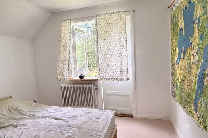 Villa & Timber Cabin’6,000 m² Estate Close to Lakes, Hiking, Cycling & Fishing in Tranemo, Västergötland