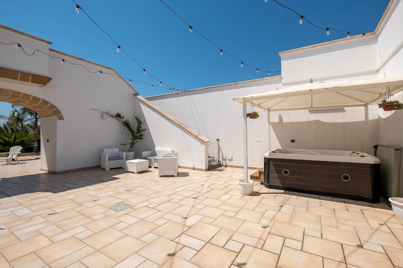 Villa Perla Salentina, adatta agli animali domestici, con piscina, giardino, terrazza e Wi-Fi in Melissano, Golfo di Taranto