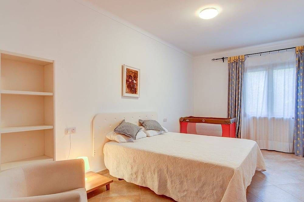 Quic - Bella Villa con Ampio Giardino a Platges de Muro in Playa de Muro, Muro