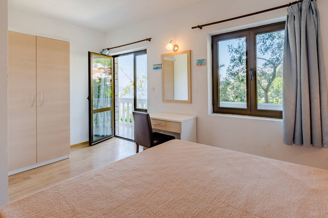 Gästehaus für 3 Personen mit Meerblick in Brela, Makarska Riviera