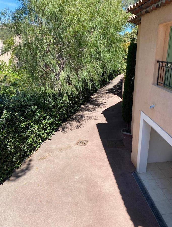 Villa pour 10 personnes, avec vue ainsi que jardin et piscine dans Boulouris - 4