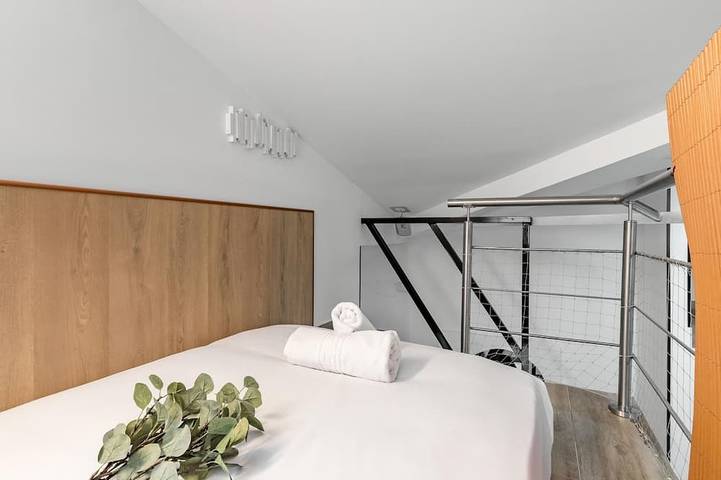 Ganze Wohnung, Madrid Villaverde Iv - Studio with patio and Ac in Madrid, Área Metropolitana de Madrid