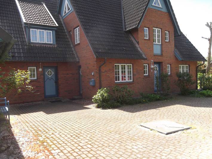 Ferienhaus für 8 Personen, mit Terrasse und Garten in Borgsum - 3