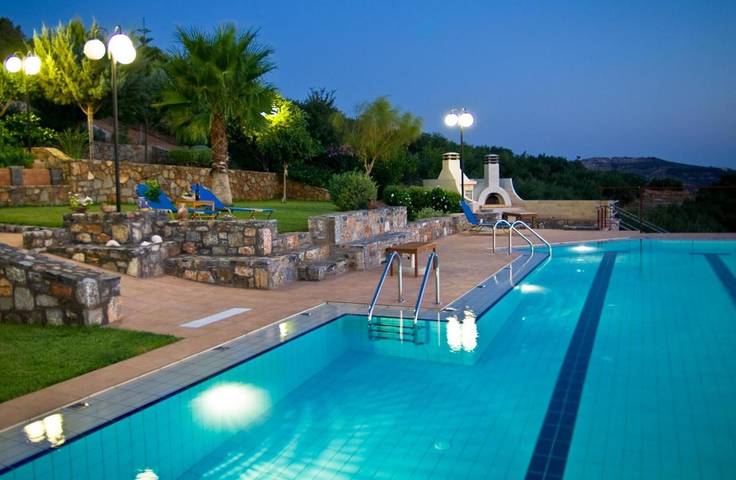 Villa för 22 Personer med trädgård in Agia Pelagia, Achlada