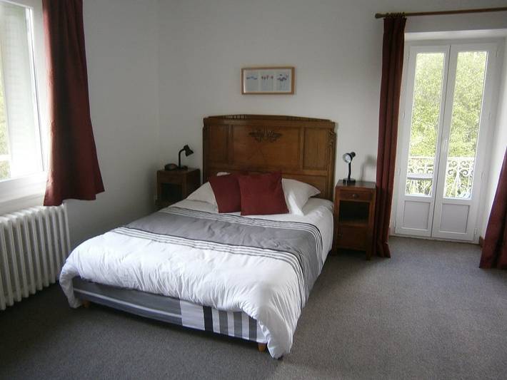 Location de vacances pour 2 personnes, avec jardin dans Prat de Bouc Haute Planèze - 3