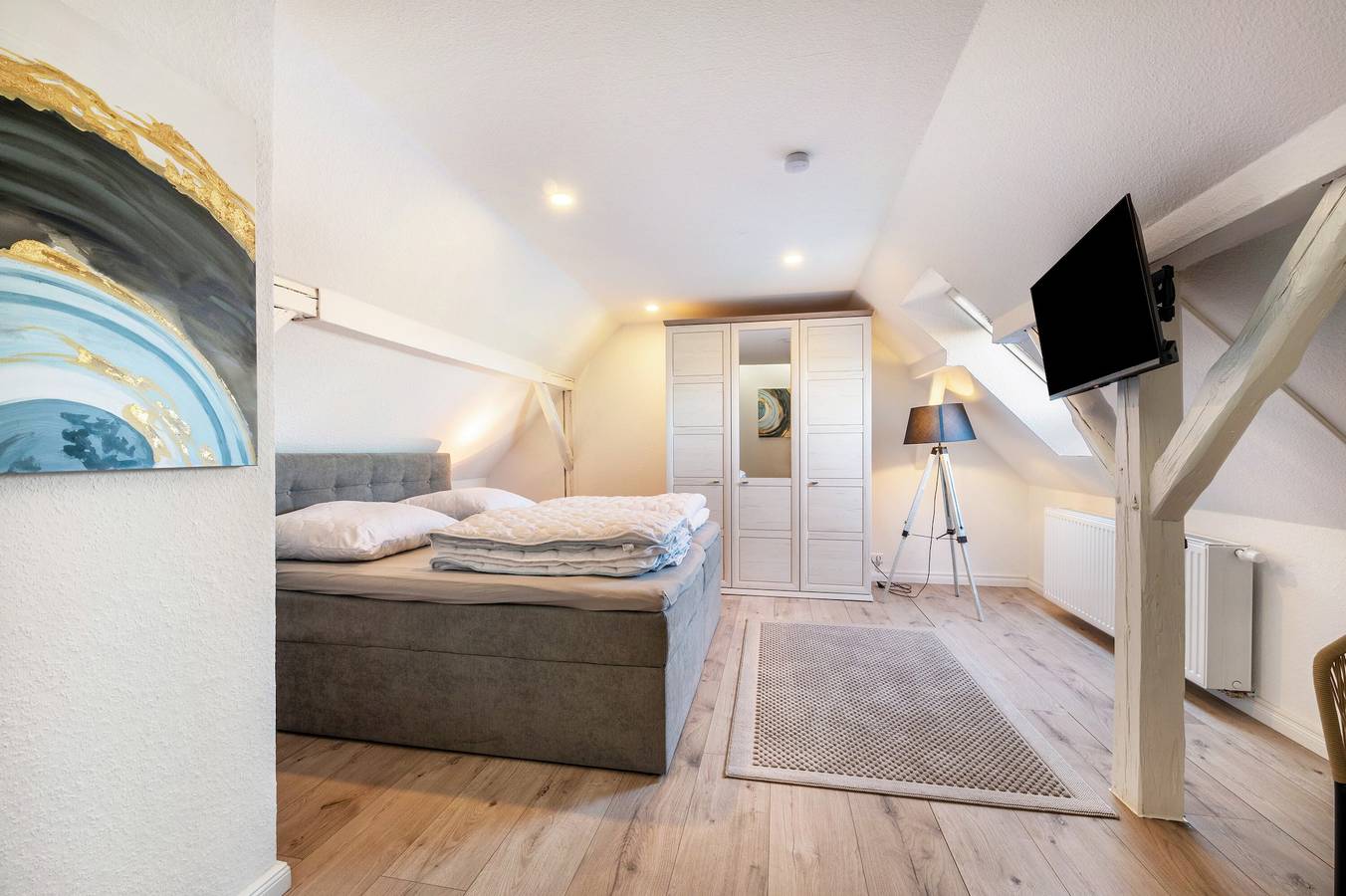 Ganze Wohnung, Ferienwohnung Hohenkämpen mit privater Terrasse und Wlan in Stuhr, Naturpark Wildeshauser Geest