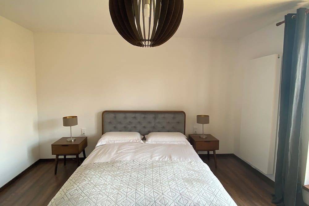 Entire apartment, Beautiful Poolside Oasis - Apartment Volovec in Rožňava, Low Tatras