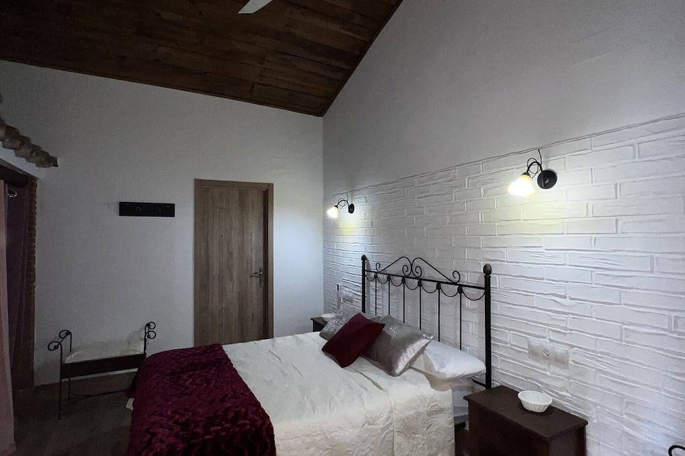 Renovado Gîte Independiente con Piscina en Sierra de Cazorla in El Almicerán, Cazorla