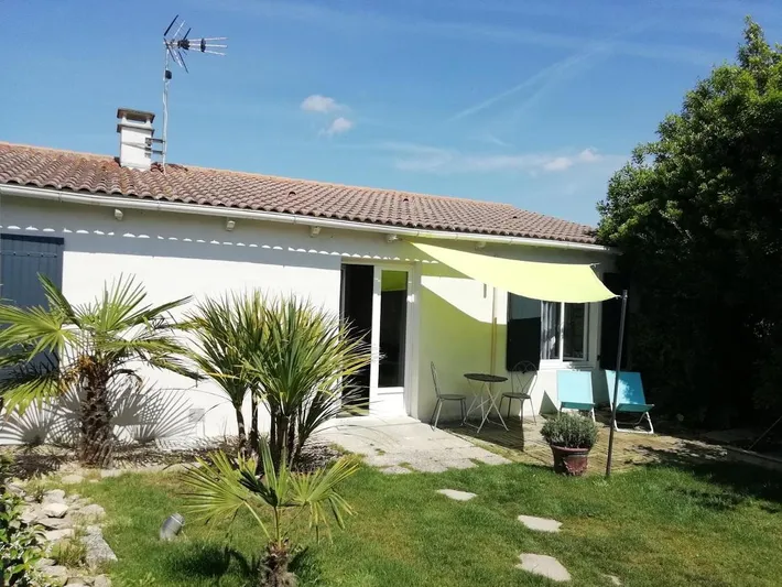 Casa de vacaciones para 4 personas, con jardín además de vistas y vistas al lago - 1