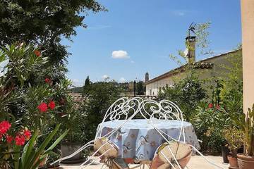 Gîte pour 3 personnes, avec terrasse et jardin à Mormoiron