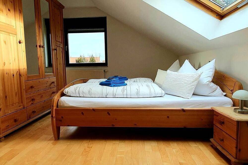 Ganze Wohnung, Ferienwohnung Obergeschoss - Ferienhaus Rahle in Bertsdorf-Hörnitz, Zittauer Gebirge