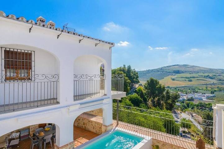 Villa for 8 people, with terrace - 1
