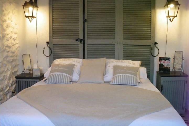 Gîte pour 4 personnes, avec jardin et terrasse à Crécy-la-Chapelle - 2