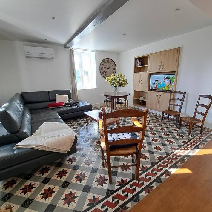 Gîte pour 14 personnes, avec terrasse ainsi que piscine et jardin dans les Landes - 4