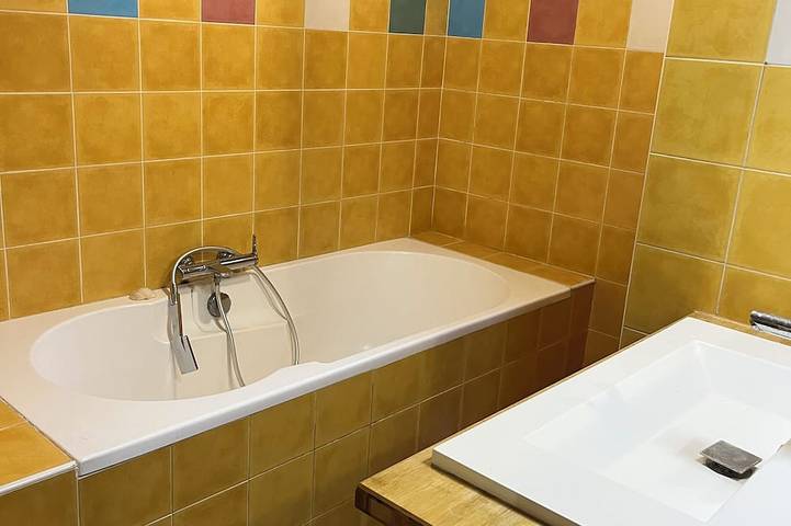 Location de vacances pour 3 personnes, avec jardin à Jonquerettes - 4
