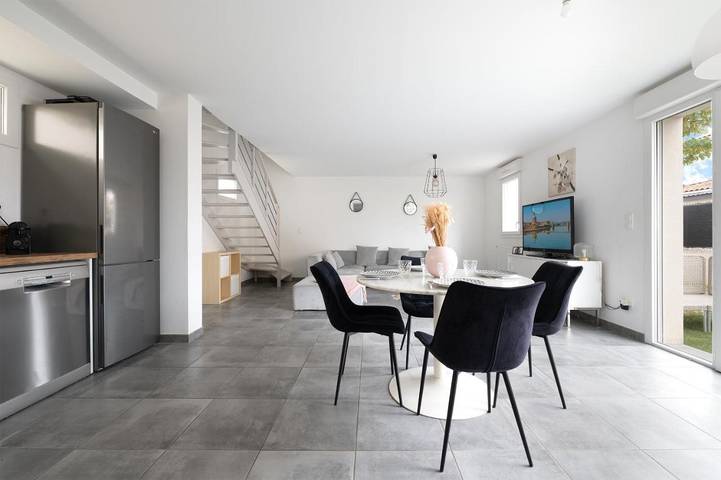 Gîte pour 7 personnes, avec Terrasse à Aucamville - 2