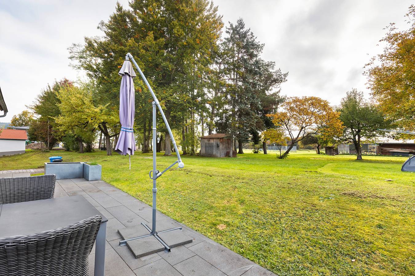 Apartamento entero, Apartamento 'Helgas Horizon' con terraza privada, Wifi y jacuzzi in Rottweil, Selva Negra Central