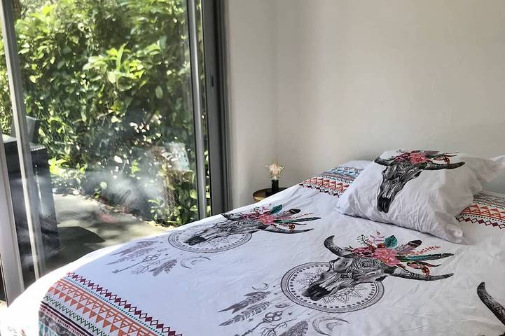 Gîte pour 4 personnes, avec piscine ainsi que terrasse et jardin dans Golf et Tennis Club de Valescure - 2