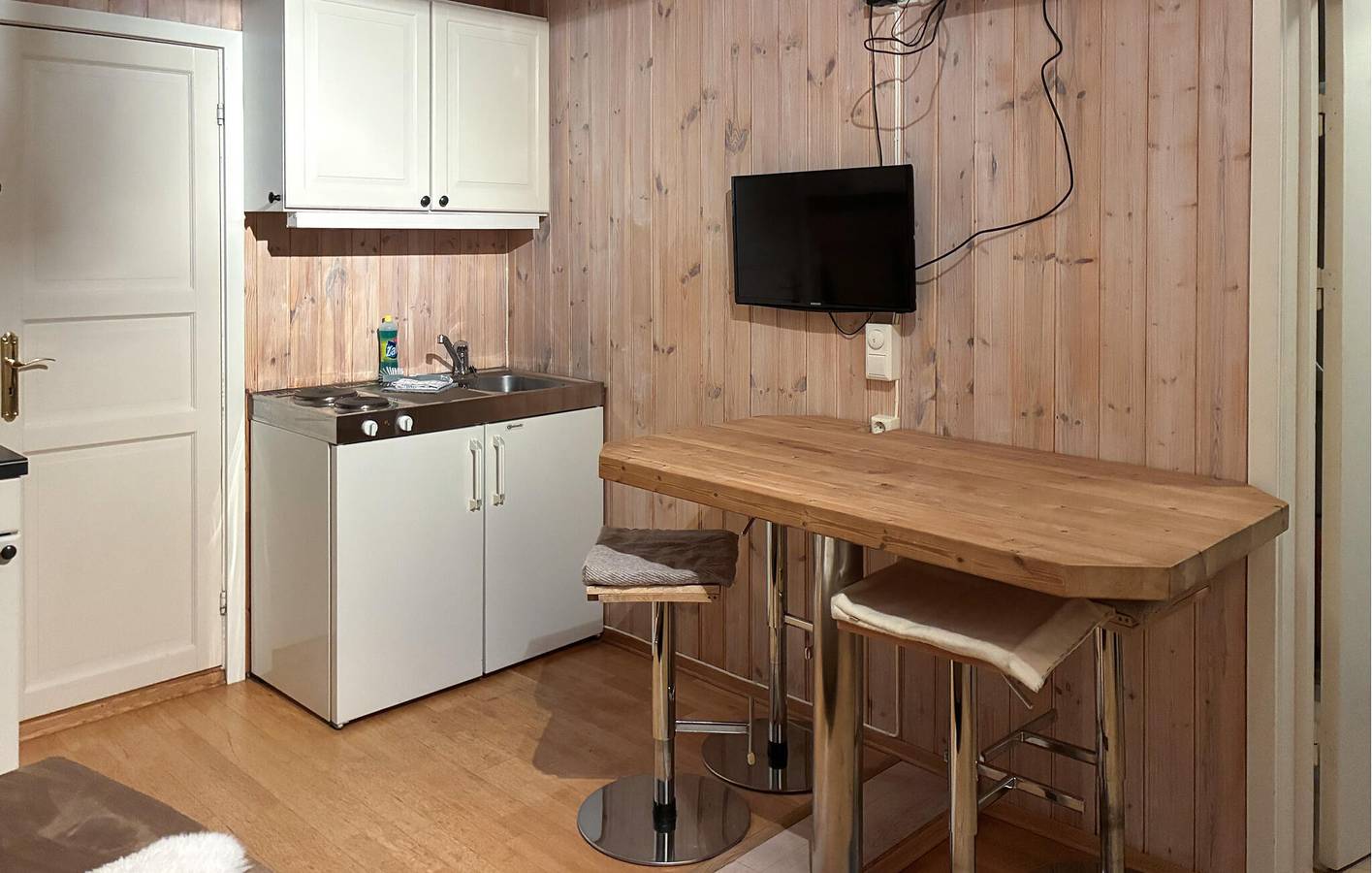 Ganze Ferienwohnung, Ferienwohnung für 4 Personen mit Seeblick in Lillehammer