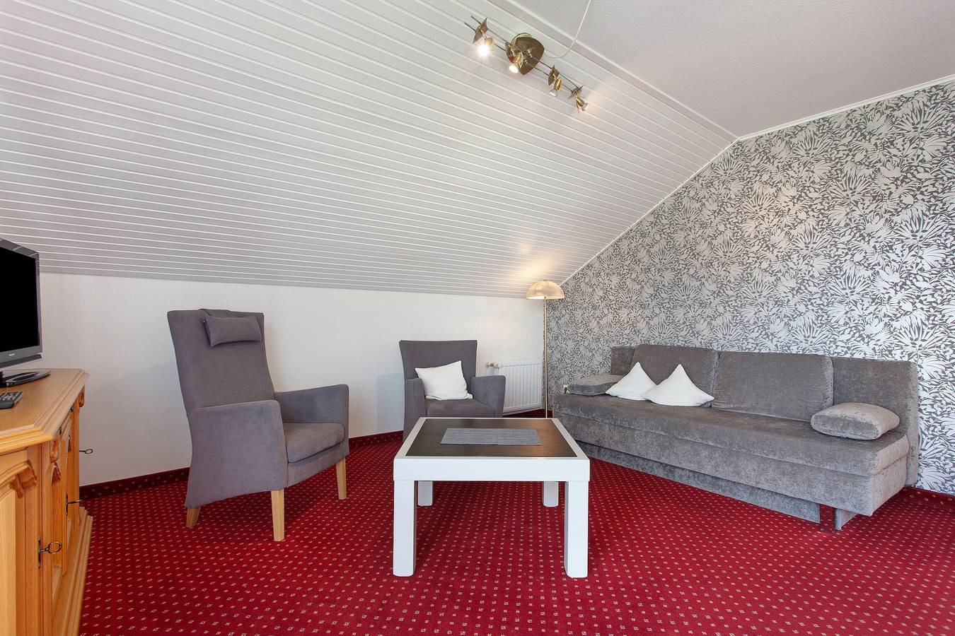 Ganze Wohnung, Ferienwohnung 'Appartment 1' mit Bergblick, Balkon und Wi-Fi in Willingen, die Mittelgebirge