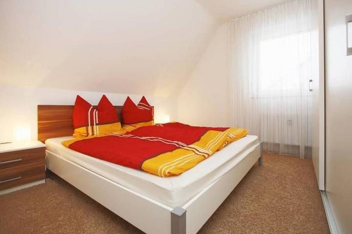 Ferienwohnung für 4 Personen, mit Garten in Hessisch Oldendorf - 2