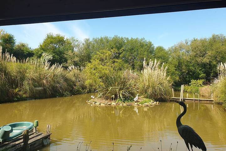 Maison de vacances pour 6 personnes, avec jacuzzi ainsi que jardin et terrasse