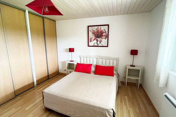 Gîte pour 3 personnes, avec terrasse et jardin à Hasparren - 4