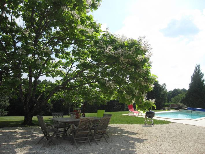 Gîte pour 6 personnes, avec piscine, adapté aux familles à Rouffignac-Saint-Cernin-de-Reilhac - 4